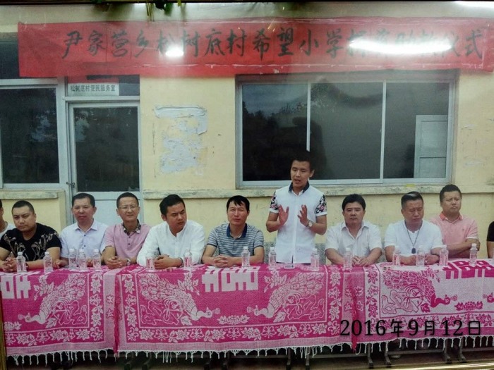 03.jpg 03.jpg